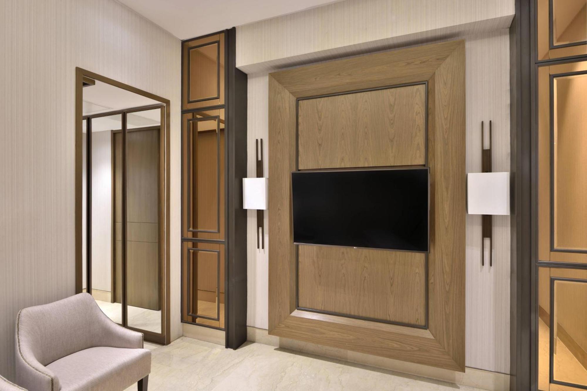 Hotel Courtyard By Marriott Shiliguri Exterior foto
