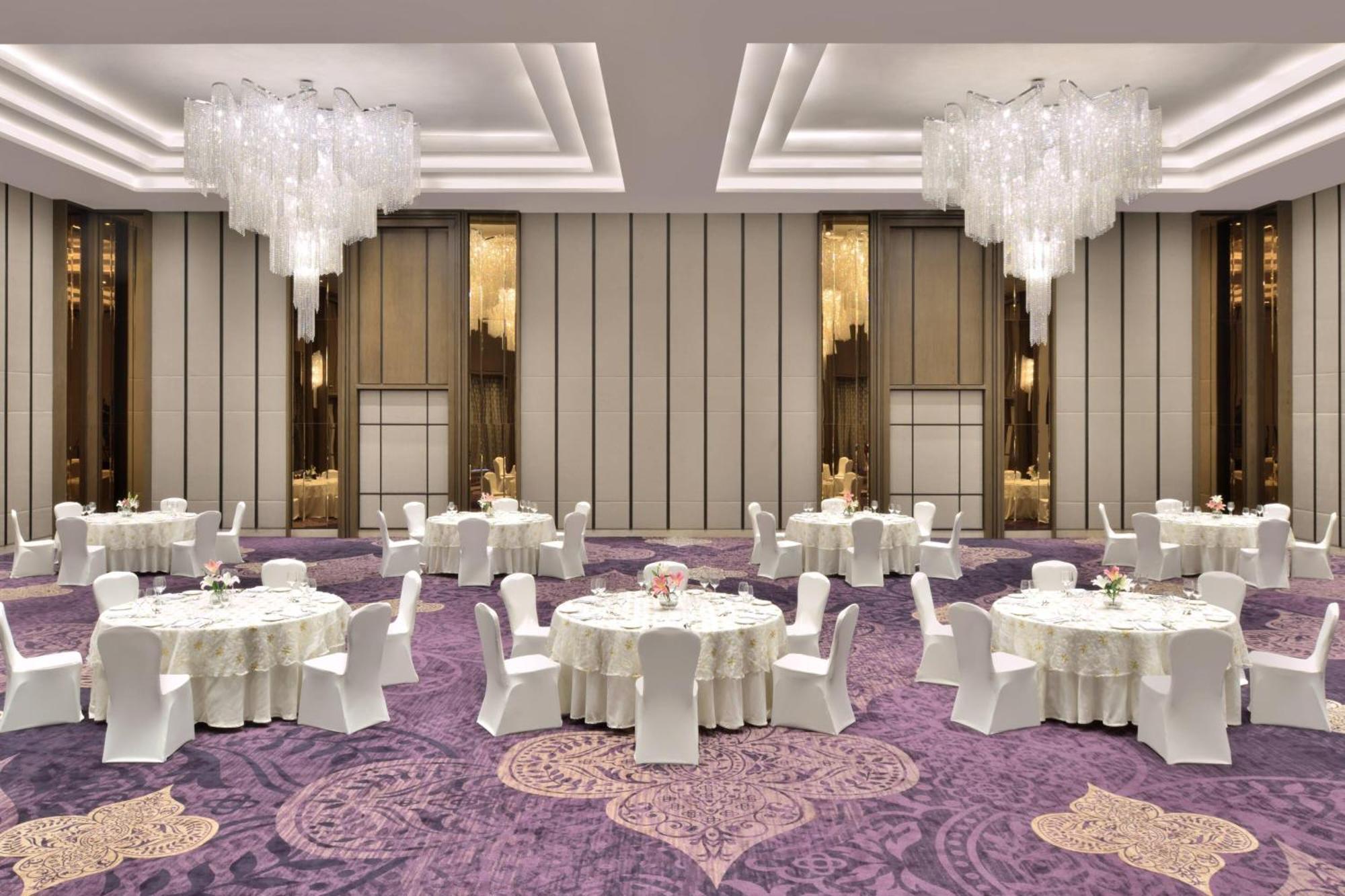 Hotel Courtyard By Marriott Shiliguri Exterior foto